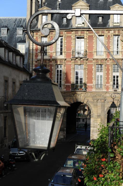 Boutique Hotel De La Place Des Vosges Paris Dış mekan fotoğraf