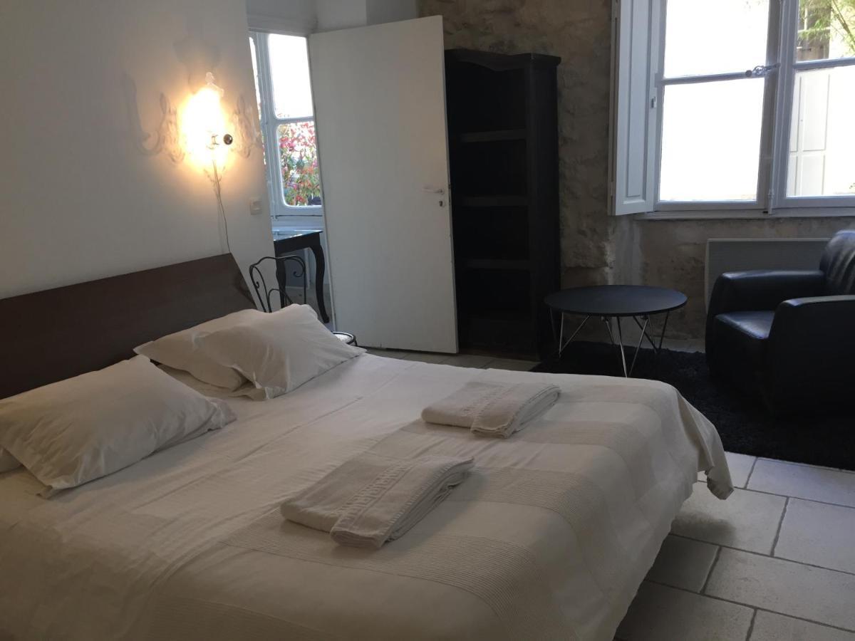 Boutique Hotel De La Place Des Vosges Paris Dış mekan fotoğraf