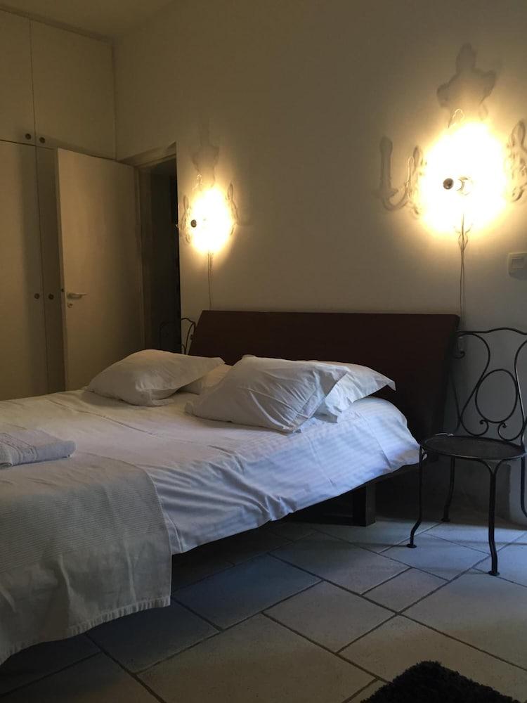 Boutique Hotel De La Place Des Vosges Paris Dış mekan fotoğraf
